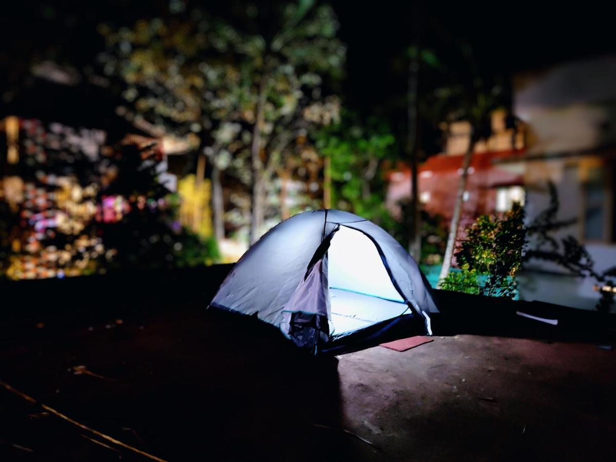ורקלה Gogonuts Hostel מראה חיצוני תמונה